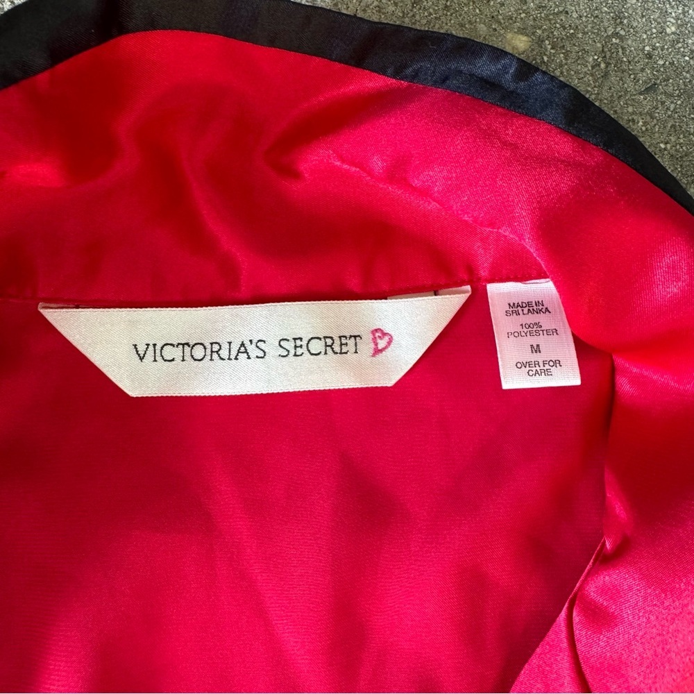 Victoria's Secret Pajama Top - M - Picture 2 of 2